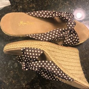 Miss Bisou wedge shoes
